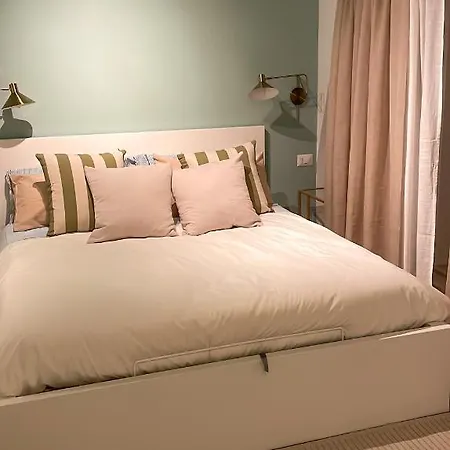 Buen Retiro 52 Apartman Nápoly